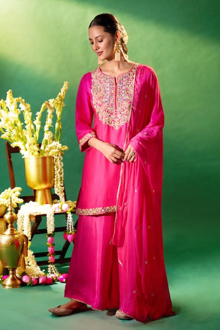 Buy Samyukta Singhania Fuchsia Silk, Shantoon, Chiffon Embroidery, Gota Patti, Yoke Kurta Sharara Set Online at Aza Fashions Buy_Samyukta Singhania_Fuchsia Silk, Shantoon, Chiffon Embroidery, Gota Patti, Yoke Kurta Sharara Set _Online_at_Aza_Fashions