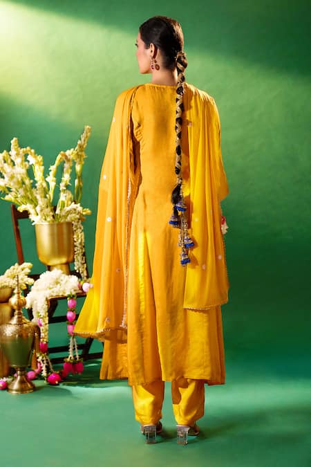 Samyukta Singhania Embroidered Yoke Kurta Set