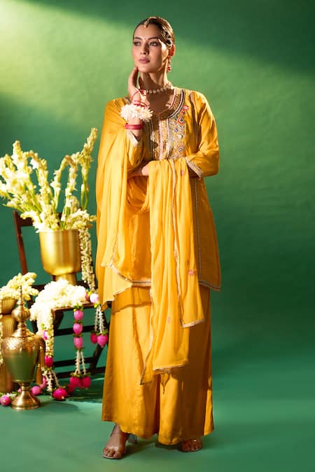 Buy Samyukta Singhania Mustard Silk, Shantoon, Chiffon Embroidery, Sequins, Metallic Kurta Sharara Set Online at Aza Fashions Buy_Samyukta Singhania_Mustard Silk, Shantoon, Chiffon Embroidery, Sequins, Metallic Kurta Sharara Set _Online_at_Aza_Fashions