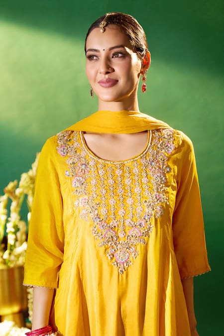 Shop Samyukta Singhania Mustard Silk, Shantoon, Chiffon Embroidery, Beads, Sequins Round Yoke Kurta Set Shop_Samyukta Singhania_Mustard Silk, Shantoon, Chiffon Embroidery, Beads, Sequins Round Yoke Kurta Set