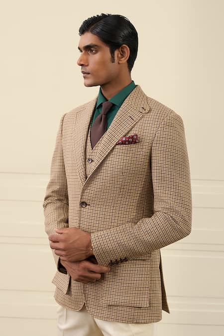 Gargee Designers Houndstooth Check Double Breasted Blazer