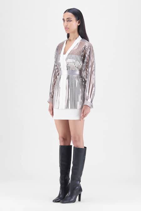 Amit Aggarwal_Silver V-neck Metallic Structured Cape Set _Online_at_Aza_Fashions