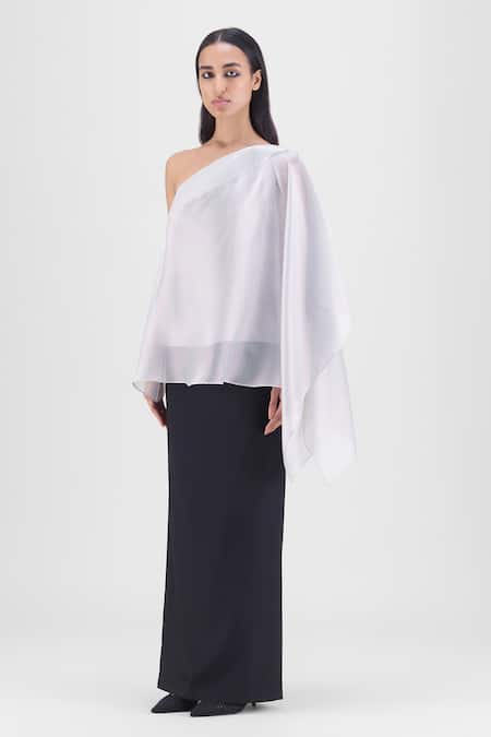 Amit Aggarwal Off White Organza, Polyester One Shoulder Metallic Micro Pleated Top Online at Aza Fashions Amit Aggarwal_Off White Organza, Polyester One Shoulder Metallic Micro Pleated Top _Online_at_Aza_Fashions