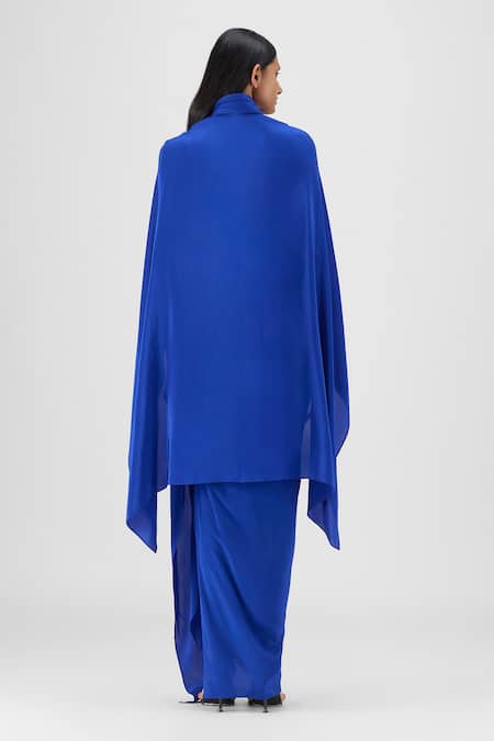 Amit Aggarwal Metallic Structured Cape & Skirt Set