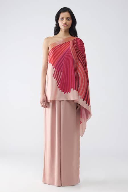 Amit Aggarwal Corded Fish Fin Cape & Pant Set