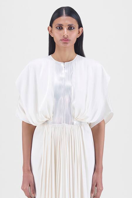 Shop Amit Aggarwal White Chiffon, Polyester Round Neck Pleated Layered Dress Online at Aza Fashions Shop_Amit Aggarwal_White Chiffon, Polyester Round Neck Pleated Layered Dress _Online_at_Aza_Fashions