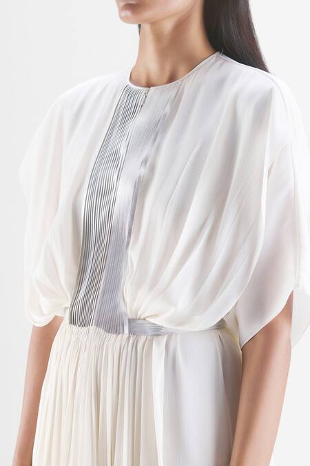 Amit Aggarwal White Chiffon, Polyester Round Neck Pleated Layered Dress at Aza Fashions Amit Aggarwal_White Chiffon, Polyester Round Neck Pleated Layered Dress _at_Aza_Fashions
