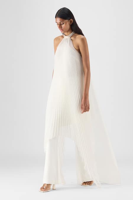 Amit Aggarwal Off White Organza, Polyester Halter Neck Pleated Dress Online at Aza Fashions Amit Aggarwal_Off White Organza, Polyester Halter Neck Pleated Dress _Online_at_Aza_Fashions