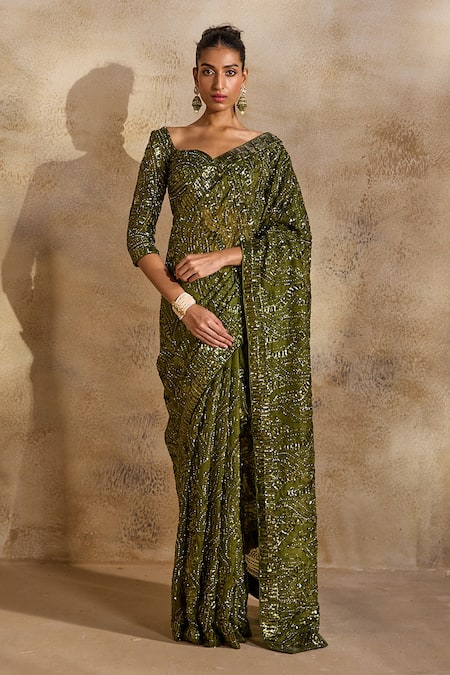 Nitika Gujral Embellished Saree With Blouse 