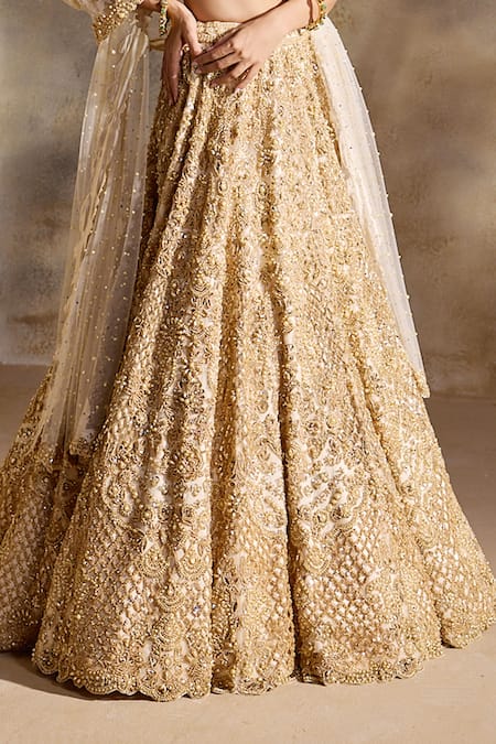Buy Nitika Gujral Gold Net, Satin Embroidery, Beads, Sequins, Crystals, Cut Work Scoop Lehenga Set Buy_Nitika Gujral_Gold Net, Satin Embroidery, Beads, Sequins, Crystals, Cut Work Scoop Lehenga Set