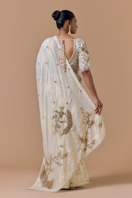 Nitika Gujral Embroidered Saree With Blouse 