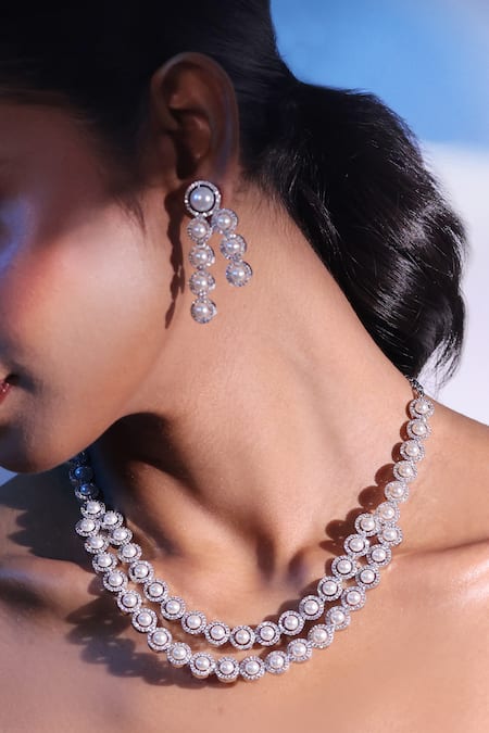 Shop Zaza By Somya White Stones, Beads Aurora Bits Embellished Necklace Set Online at Aza Fashions Shop_Zaza By Somya_White Stones, Beads Aurora Bits Embellished Necklace Set _Online_at_Aza_Fashions