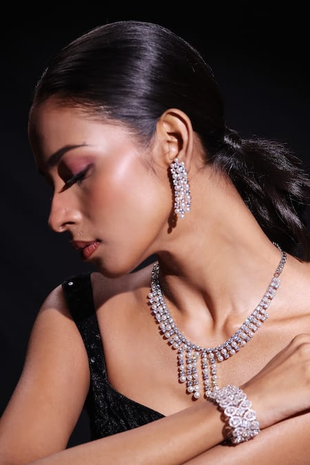 Buy Zaza By Somya Silver Plated Stones, Beads Urban Spark Embellished Necklace Set Online at Aza Fashions Buy_Zaza By Somya_Silver Plated Stones, Beads Urban Spark Embellished Necklace Set _Online_at_Aza_Fashions