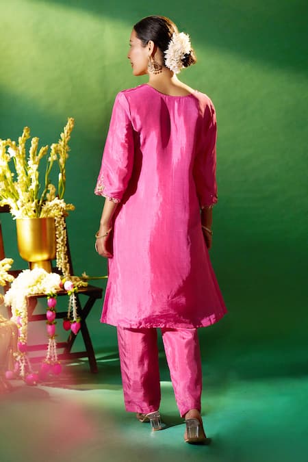 Samyukta Singhania Hand Embroidered Kurta Set