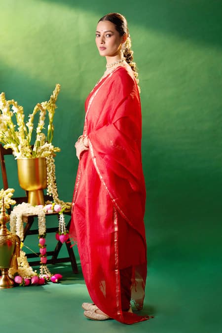 Shop Samyukta Singhania Red Chanderi Silk Embroidery, Stones, Tassels V-neck Hand Kurta Set Shop_Samyukta Singhania_Red Chanderi Silk Embroidery, Stones, Tassels V-neck Hand Kurta Set