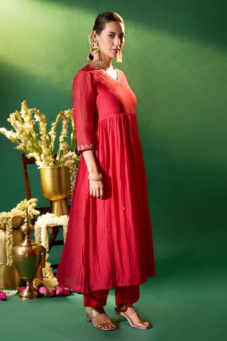 Samyukta Singhania Red Chanderi Embroidery, Stones V-neck Hand Anarkali Set at Aza Fashions Samyukta Singhania_Red Chanderi Embroidery, Stones V-neck Hand Anarkali Set _at_Aza_Fashions