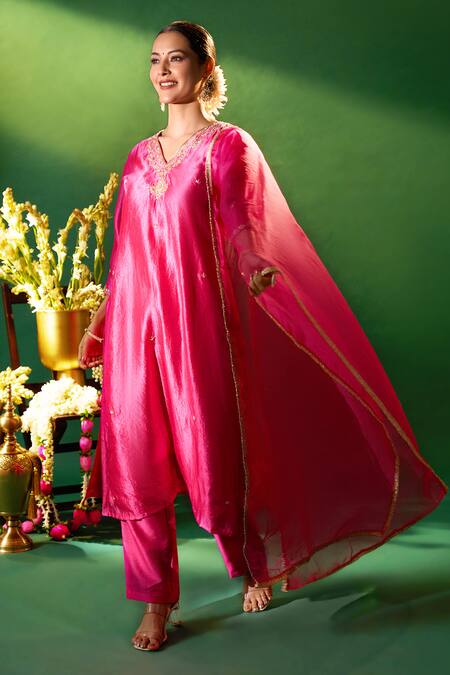 Shop Samyukta Singhania Pink Silk Embroidery, Sequins Split V-neck Hand Kora Kurta Set Shop_Samyukta Singhania_Pink Silk Embroidery, Sequins Split V-neck Hand Kora Kurta Set