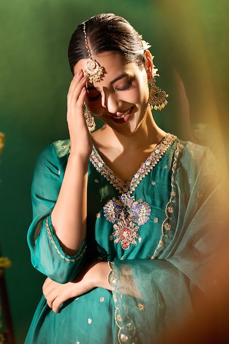 Samyukta Singhania Green , , Shantoon, Sequins, Short Anarkali Salwar Set at Aza Fashions Samyukta Singhania_Green , , Shantoon, Sequins, Short Anarkali Salwar Set _at_Aza_Fashions