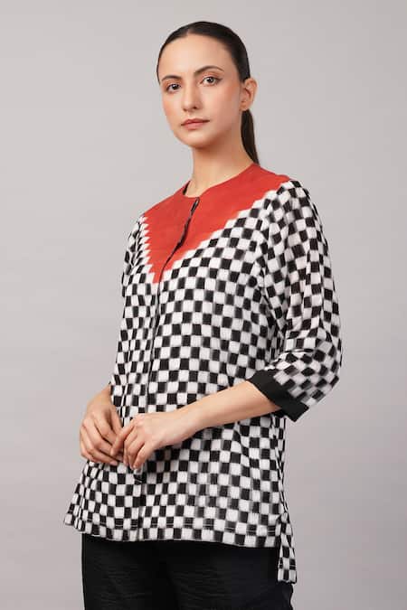 Shop Abraham And Thakore Black Tencel Mandarin Collar Checkerboard Ikat Top Online at Aza Fashions Shop_Abraham And Thakore_Black Tencel Mandarin Collar Checkerboard Ikat Top _Online_at_Aza_Fashions