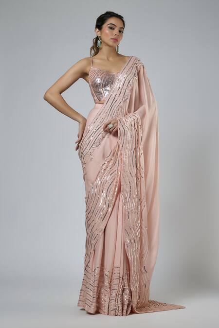 Buy Masumi Mewawalla Peach Bemberg, Georgette, Satin, Wavy Pattern Pre-draped Saree With Blouse Buy_Masumi Mewawalla_Peach Bemberg, Georgette, Satin, Wavy Pattern Pre-draped Saree With Blouse