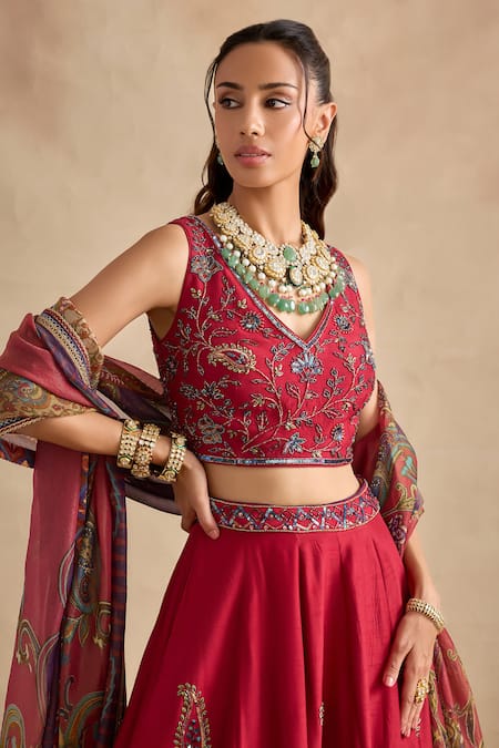 Shop_Kalista_Magenta Viscose, Silk, Tissue Embroidery, Sequins, Aashna Paisley Lehenga Set _Online_at_Aza_Fashions