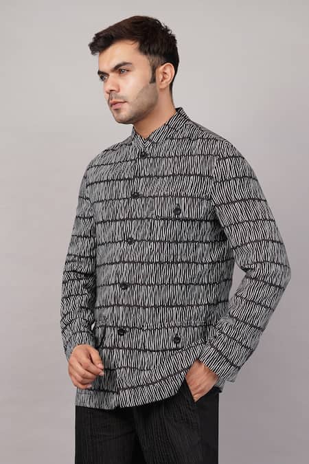 Shop Abraham And Thakore Black Gabardine Broken Rows Jacket Online at Aza Fashions Shop_Abraham And Thakore_Black Gabardine Broken Rows Jacket _Online_at_Aza_Fashions