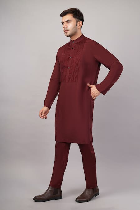 Shop Abraham And Thakore Maroon Linen Cut Work Yoke Kurta Online at Aza Fashions Shop_Abraham And Thakore_Maroon Linen Cut Work Yoke Kurta _Online_at_Aza_Fashions
