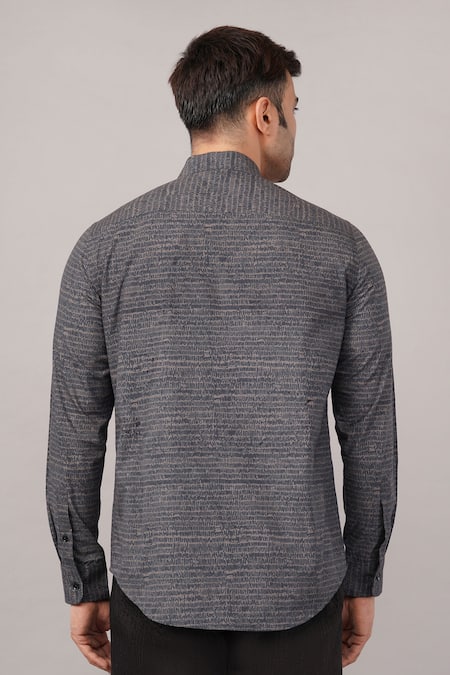 Abraham And Thakore Small Dash Pattern Shirt