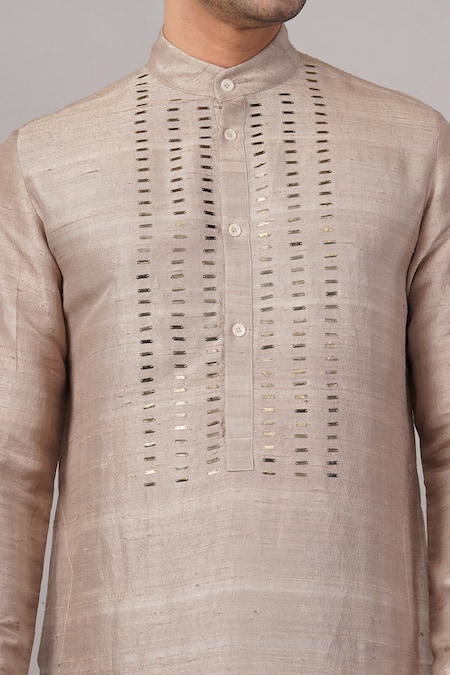 Abraham And Thakore_Beige Dupion Sequins Dash Pattern Kurta _at_Aza_Fashions