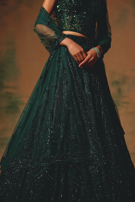 Shop Basanti - Kapde Aur Koffee Green Net Sequins, Beads, Cut Work Sweetheart Neck The Wild Ivy Lehenga Set Shop_Basanti - Kapde Aur Koffee_Green Net Sequins, Beads, Cut Work Sweetheart Neck The Wild Ivy Lehenga Set