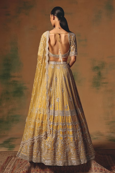 Basanti - Kapde Aur Koffee The Glint Of Sunshine Lehenga Set