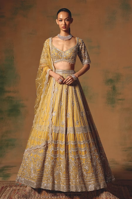 Basanti - Kapde Aur Koffee The Glint Of Sunshine Lehenga Set
