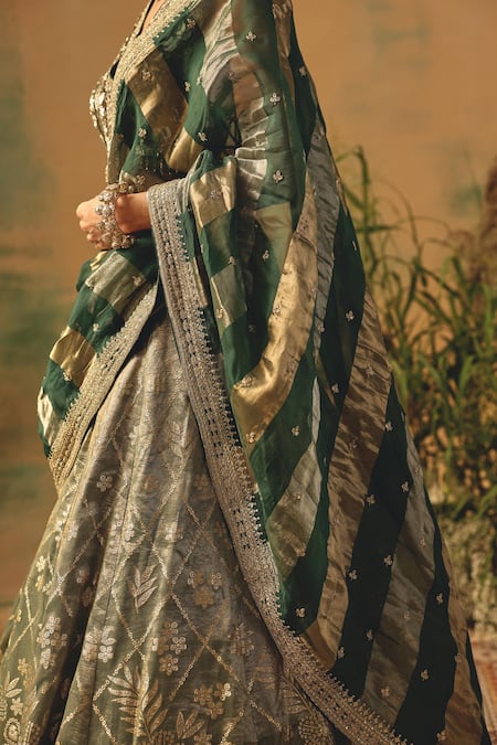 Buy Basanti - Kapde Aur Koffee Green Brocade Sequins, Beads, Zari V-neck The Olive Blush Lehenga Set Buy_Basanti - Kapde Aur Koffee_Green Brocade Sequins, Beads, Zari V-neck The Olive Blush Lehenga Set