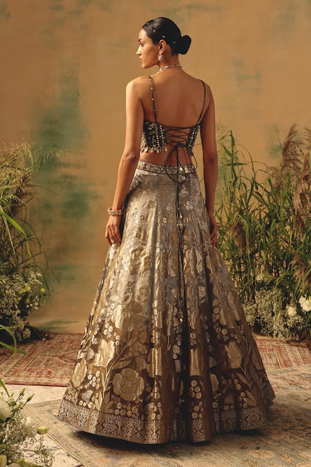 Basanti - Kapde Aur Koffee The Wild Fern Lehenga Set