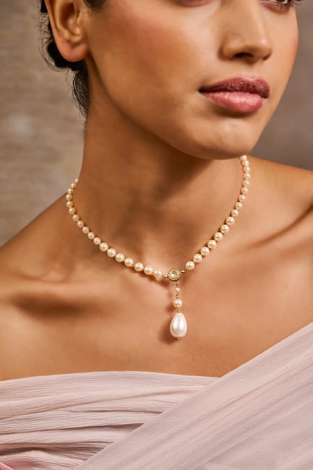 Tarun Tahiliani Pearl Chain Choker