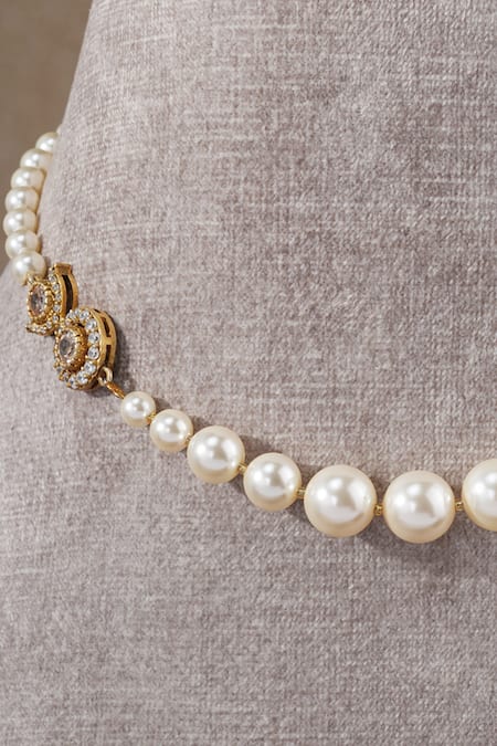 Buy Tarun Tahiliani Gold Plated Pearl Studded Sleek Gulluband Choker Online at Aza Fashions Buy_Tarun Tahiliani_Gold Plated Pearl Studded Sleek Gulluband Choker _Online_at_Aza_Fashions