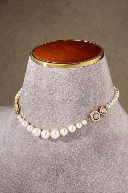 Shop Tarun Tahiliani Gold Plated Pearl Studded Sleek Gulluband Choker Online at Aza Fashions Shop_Tarun Tahiliani_Gold Plated Pearl Studded Sleek Gulluband Choker _Online_at_Aza_Fashions