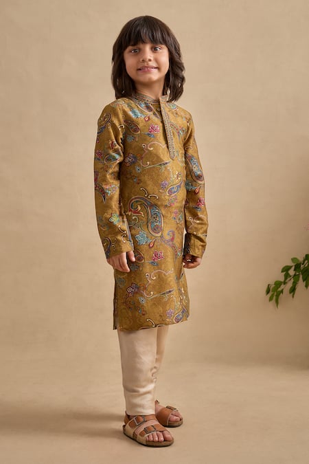 Kalista Green Chanderi Embroidery Adhyan Paisley Print Kurta And Churidar Set Online at Aza Fashions Kalista_Green Chanderi Embroidery Adhyan Paisley Print Kurta And Churidar Set _Online_at_Aza_Fashions