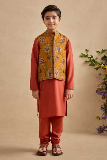Buy_Kalista_Gold Chanderi Embroidery Ravik Floral Bundi Kurta Set _Online_at_Aza_Fashions