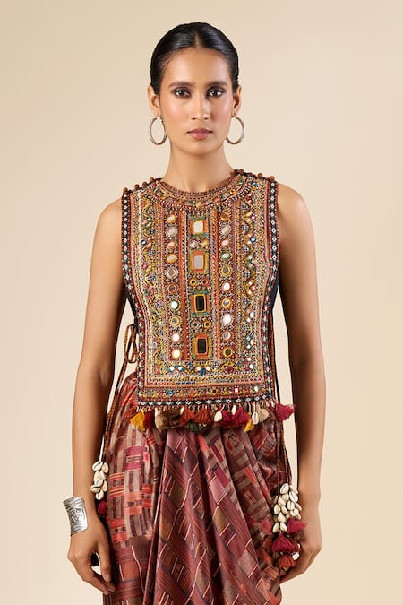 Tarun Tahiliani_Red Round Neck Mirror Embroidered Vest _at_Aza_Fashions