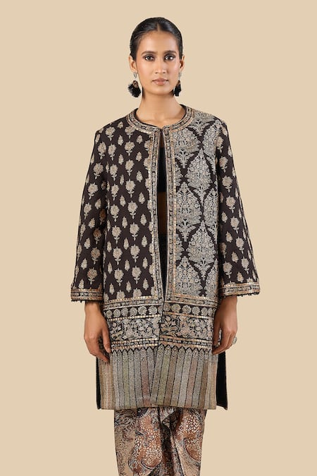 Tarun Tahiliani_Black Metallic Thread, Zari Round Neck Embroidered Long Jacket _Online_at_Aza_Fashions