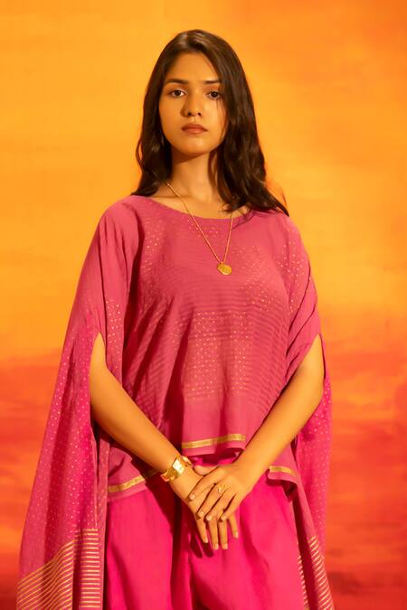 Banana Labs_Fuchsia Cotton Zari Round Neck Woven Pattern Kaftan And Palazzo Set  _Online_at_Aza_Fashions
