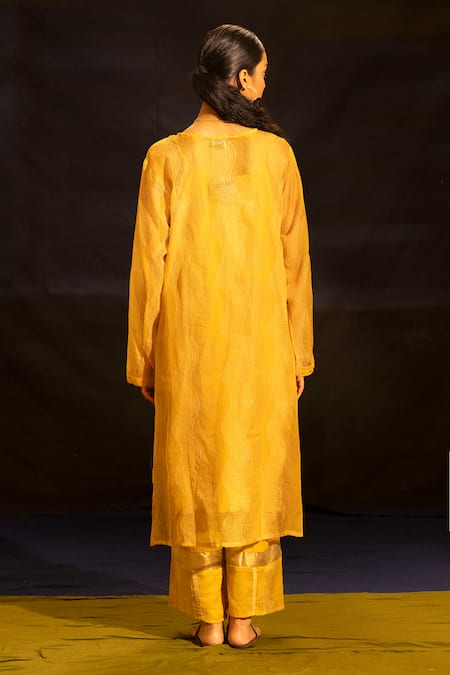 Banana Labs Woven Pattern Kurta & Palazzo Set With Slip 