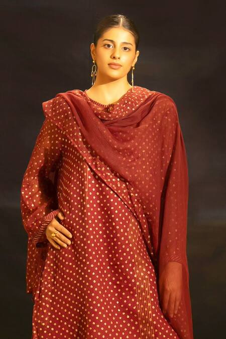 Buy_Banana Labs_Maroon Kota Doria, Cotton Mandarin Collar Polka Pattern Kurta Palazzo Set _Online_at_Aza_Fashions