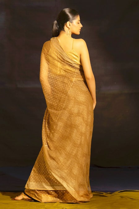 Banana Labs Kota Doria Polka Dot Saree 
