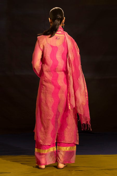 Banana Labs Woven Wave Pattern Kurta Palazzo Set 