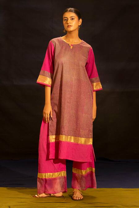 Buy_Banana Labs_Pink Cotton, Kota Doria Foil Printing, Zari Round Striped Kurta Palazzo Set  