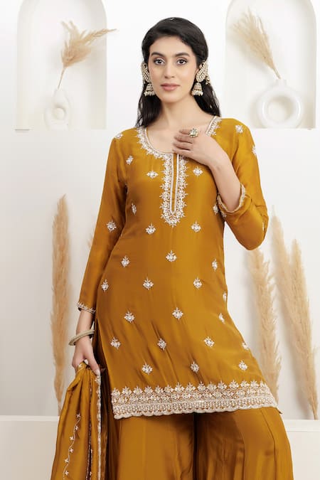 BAIDEHI_Green Satin, Silk, Organza Embroidery, Beads, Pearls, Cutdana And Kurta Set _at_Aza_Fashions