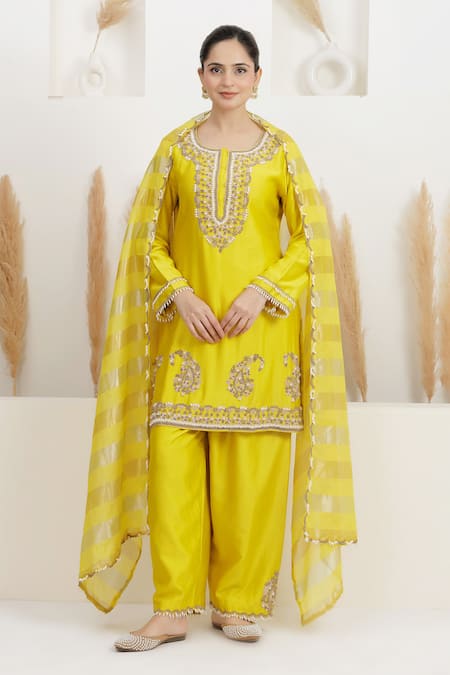BAIDEHI_Mustard Chanderi Silk, Organza Sequins, Beads, Pearls, Zari, Kurta Set _at_Aza_Fashions
