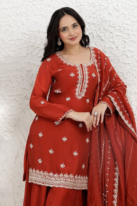 Shop BAIDEHI Orange Satin, Silk, Organza Embroidery, Beads, Pearls, Cutdana Kurta Set Online at Aza Fashions Shop_BAIDEHI_Orange Satin, Silk, Organza Embroidery, Beads, Pearls, Cutdana Kurta Set _Online_at_Aza_Fashions